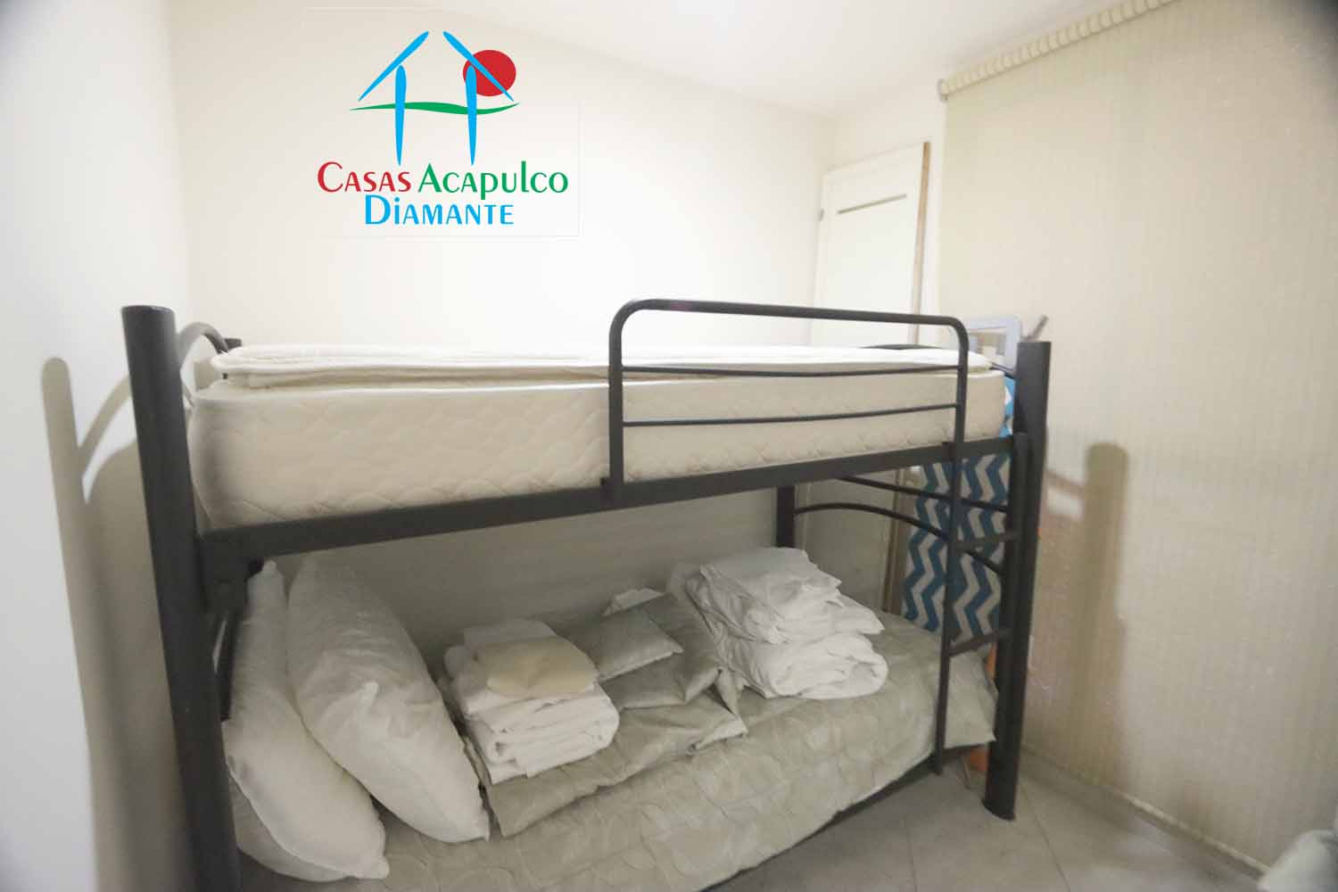 PortoChervo TN 201 - Cuarto de servicio 2 PortoChervo TN 201 - Cuarto de servicio 2